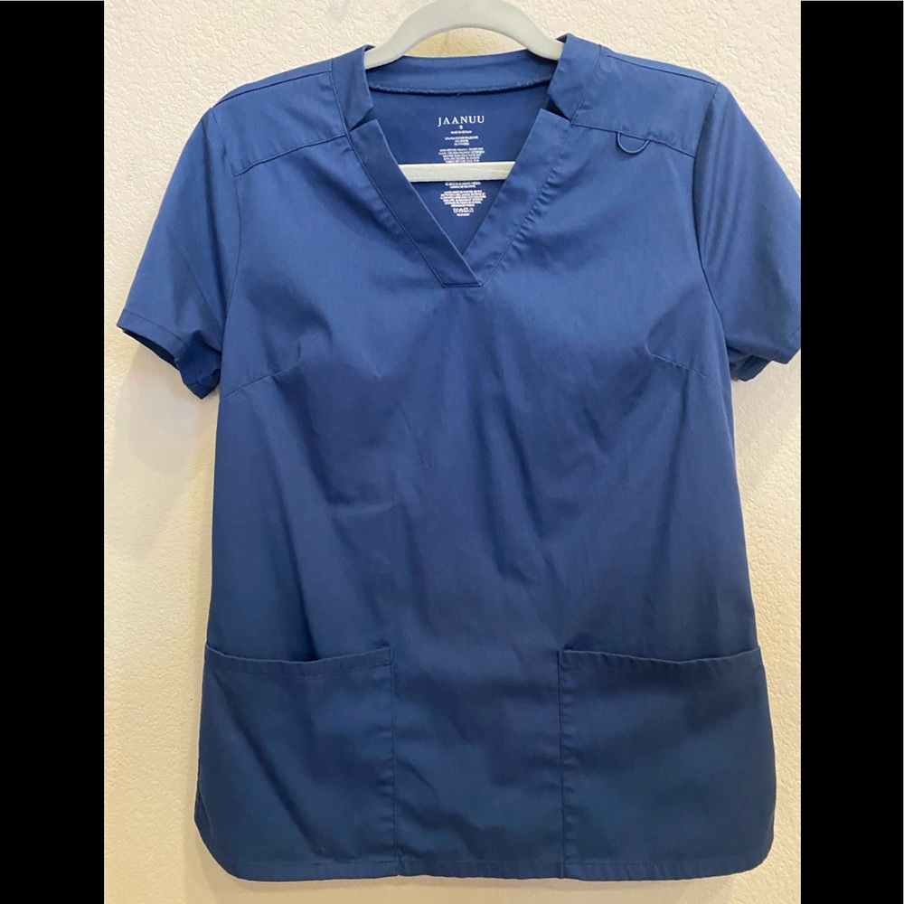 Jaanuu Scrub Top-Size SMALL